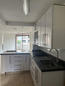Apartamento en venta en El Portal, Envigado · foto 2 de 15