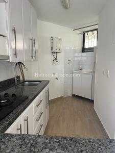 Apartamento en venta en El Portal, Envigado · foto 5 de 15