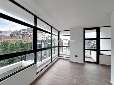 Apartamento de 1 alcoba en venta en San Fernando Nuevo, Cali, 51 m² · foto 3 de 19