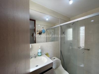 Apartamento de 3 alcobas en venta en Quintas De Don Simon, Cali, 84 m² · foto 10 de 19