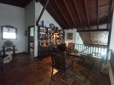 Casa de 5 alcobas en venta en La Aguacatala, Medellín, 490 m² · foto 17 de 20