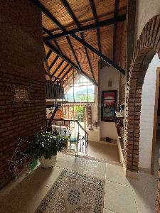 Casa de 4 alcobas en venta en La Reforma, Cali, 250 m² · foto 12 de 15