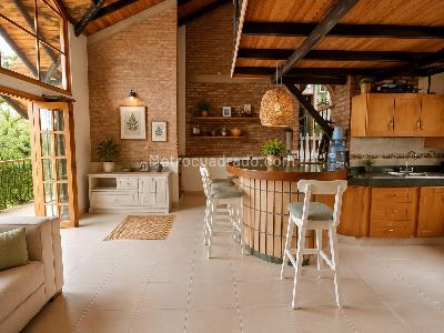Casa de 4 alcobas en venta en La Reforma, Cali, 250 m² · foto 14 de 15