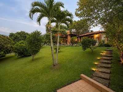 Casa de 4 alcobas en venta en La Reforma, Cali, 250 m² · foto 2 de 15