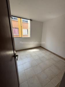 Apartamento en venta en Primero De Mayo, Cali · foto 10 de 16
