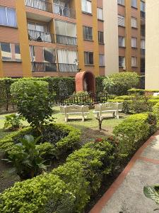 Apartamento en venta en Primero De Mayo, Cali · foto 2 de 16