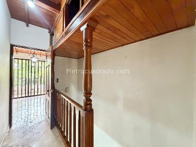 Apartamento de 5 alcobas en venta en La Florida, Bello, 110 m² · foto 7 de 17