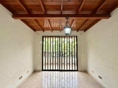 Apartamento de 5 alcobas en venta en La Florida, Bello, 110 m² · foto 9 de 17