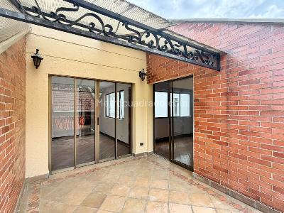 Casa de 4 alcobas en venta en Alto De Las Palmas, Medellín, 270 m² · foto 9 de 10