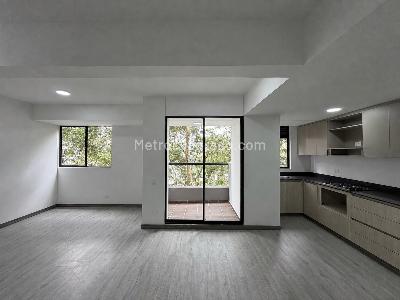 Apartamento en venta en Las Palmas, Medellín · foto 2 de 9