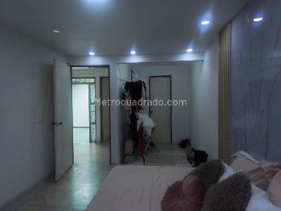 Casa de 4 alcobas en venta en Pampalinda, Cali, 175 m² · foto 9 de 13