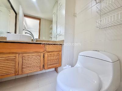 Apartamento de 4 alcobas en venta en La Florida, Medellín, 195 m² · foto 15 de 18