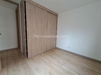 Apartamento de 2 alcobas en venta en Las Antillas, Envigado, 61 m² · foto 12 de 18
