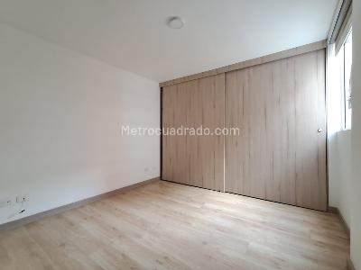 Apartamento de 2 alcobas en venta en Las Antillas, Envigado, 61 m² · foto 14 de 18