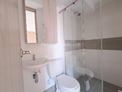 Apartamento de 2 alcobas en venta en Las Antillas, Envigado, 61 m² · foto 16 de 18