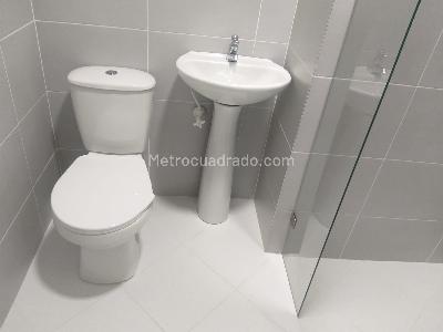 Apartamento de 2 alcobas en venta en Ceramica, Sabaneta, 45 m² · foto 10 de 20
