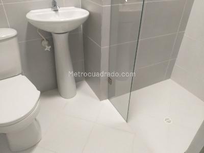 Apartamento de 2 alcobas en venta en Ceramica, Sabaneta, 45 m² · foto 11 de 20