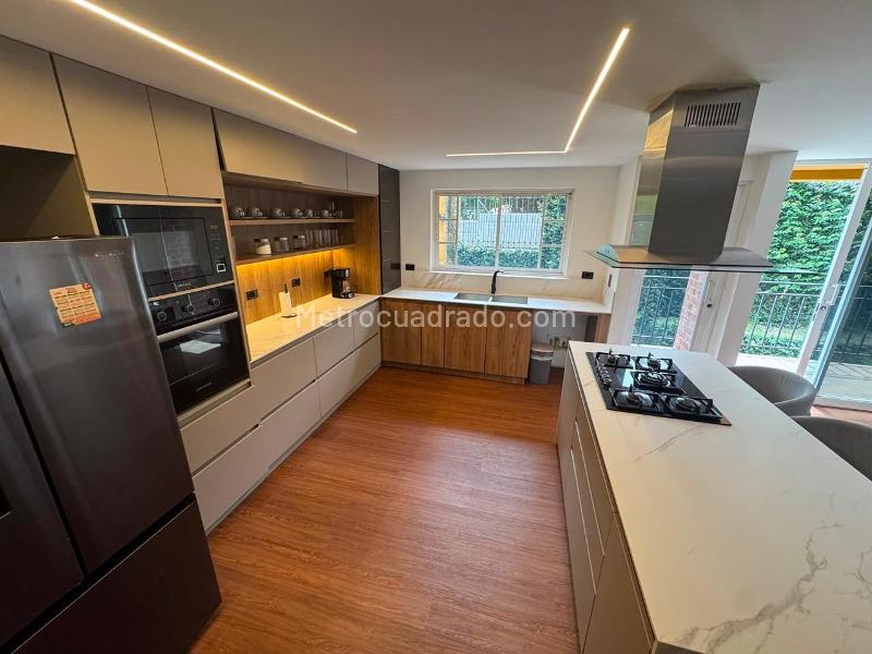 Casa – Envigado, barrio los naranjos, Valle de Aburrá - Vista 3