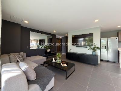 Apartamento de 3 alcobas en venta en Castropol, Medellín, 128 m² · foto 7 de 18