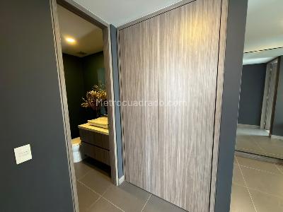 Apartamento de 3 alcobas en venta en Castropol, Medellín, 128 m² · foto 14 de 18