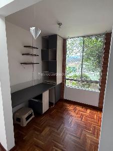 Apartamento en venta en Calasanz, Medellín · foto 9 de 18
