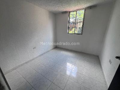 Apartamento en venta en Alcazares, Cali · foto 9 de 17