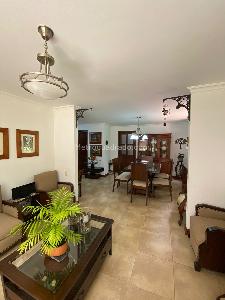 Casa de 5 alcobas en venta en Los Alcazares, Sabaneta, 225 m² · foto 6 de 20