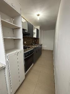 Apartamento de 3 alcobas en venta en Belen, Medellín, 66 m² · foto 3 de 16