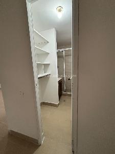 Apartamento de 3 alcobas en venta en Belen, Medellín, 66 m² · foto 12 de 16