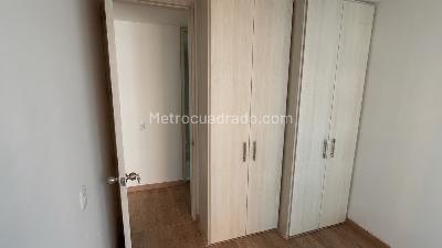 Apartamento en venta en Castilla, Bogotá · foto 8 de 18