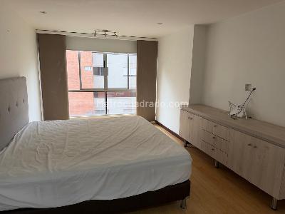 Apartamento de 2 alcobas en venta en Lalinde, Medellín, 94 m² · foto 9 de 11