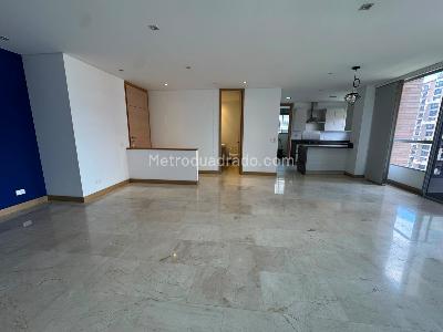 Apartamento de 3 alcobas en arriendo en Loma De Los Parra, Medellín, 170 m² · foto 4 de 20