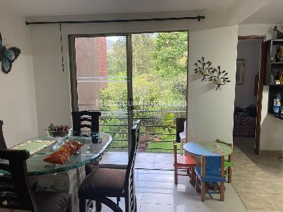Casa de 3 alcobas en venta en Las Antillas, Envigado, 154 m² · foto 3 de 14