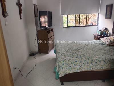 Apartamento de 3 alcobas en venta en Laureles, Medellín, 125 m² · foto 11 de 20