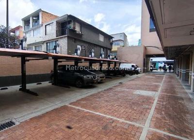 Apartamento de 1 alcoba en venta en Alamos Norte, Bogotá, 30 m² · foto 17 de 18