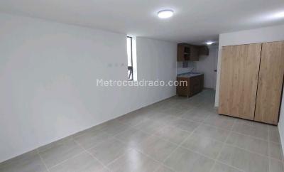 Apartamento de 1 alcoba en venta en Alamos Norte, Bogotá, 30 m² · foto 2 de 18