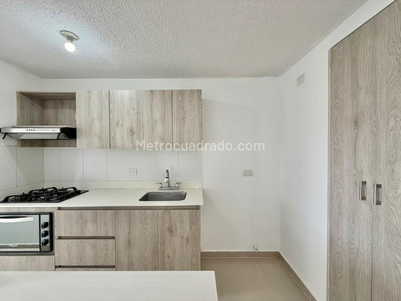 Piso – Bello - Vista 3