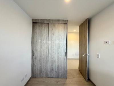 Apartamento en venta en Los Naranjos, Itagüí · foto 8 de 14