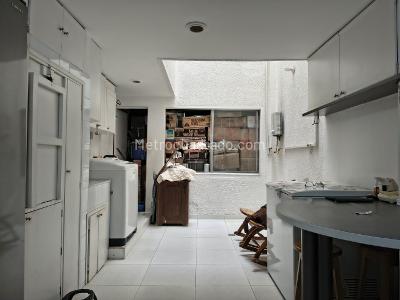 Casa de 3 alcobas en venta en El Dorado, Envigado, 150 m² · foto 4 de 15