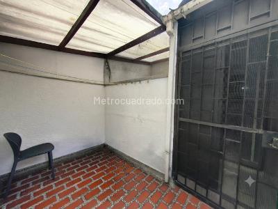 Casa de 3 alcobas en venta en El Dorado, Envigado, 150 m² · foto 13 de 15