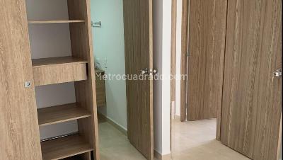 Apartamento de 3 alcobas en venta en Cuatro Esquinas, Rionegro, 48 m² · foto 7 de 15