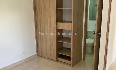 Apartamento de 3 alcobas en venta en Cuatro Esquinas, Rionegro, 48 m² · foto 8 de 15