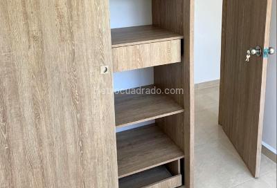 Apartamento de 3 alcobas en venta en Cuatro Esquinas, Rionegro, 48 m² · foto 12 de 15