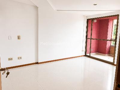 Apartamento de 3 alcobas en venta en Aves Maria, Sabaneta, 98 m² · foto 6 de 18