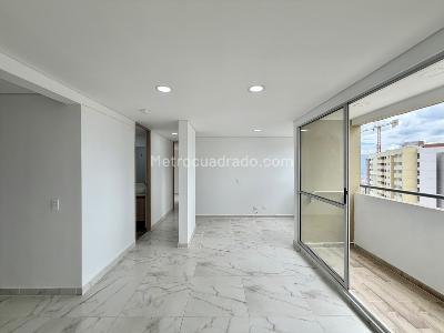 Apartamento de 2 alcobas en venta en Calasanz Parte Alta, Medellín, 55 m² · foto 4 de 12