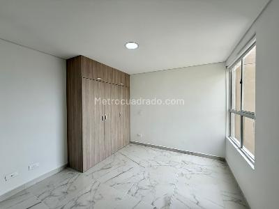 Apartamento de 2 alcobas en venta en Calasanz Parte Alta, Medellín, 55 m² · foto 8 de 12