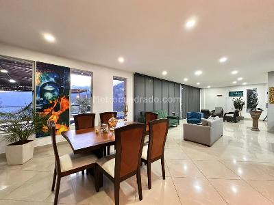 Casa de 4 alcobas en arriendo en Norteamerica, Bello, 465 m² · foto 9 de 19