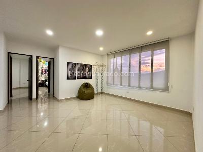 Casa de 4 alcobas en arriendo en Norteamerica, Bello, 465 m² · foto 12 de 19