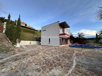 Casa de 4 alcobas en arriendo en Norteamerica, Bello, 465 m² · foto 19 de 19
