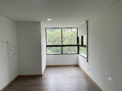 Apartamento en arriendo en Las Palmas, Medellín · foto 5 de 11